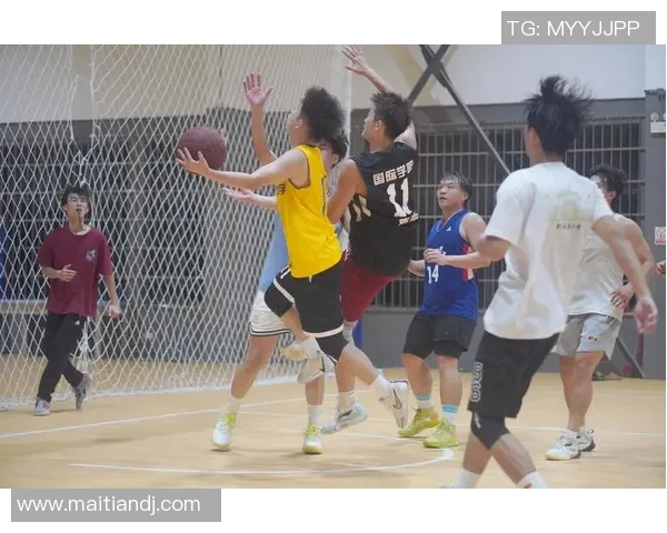 中国篮球全明星盛典揭幕星光璀璨展现篮球魅力与激情 中国篮球全明星盛典揭幕星光璀璨展现篮球魅力与激情